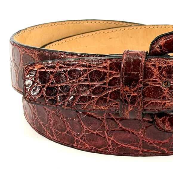 Vintage 90s Reddish Brown Genuine Crocodile Skin Minimalist Buckle Belt main image 4